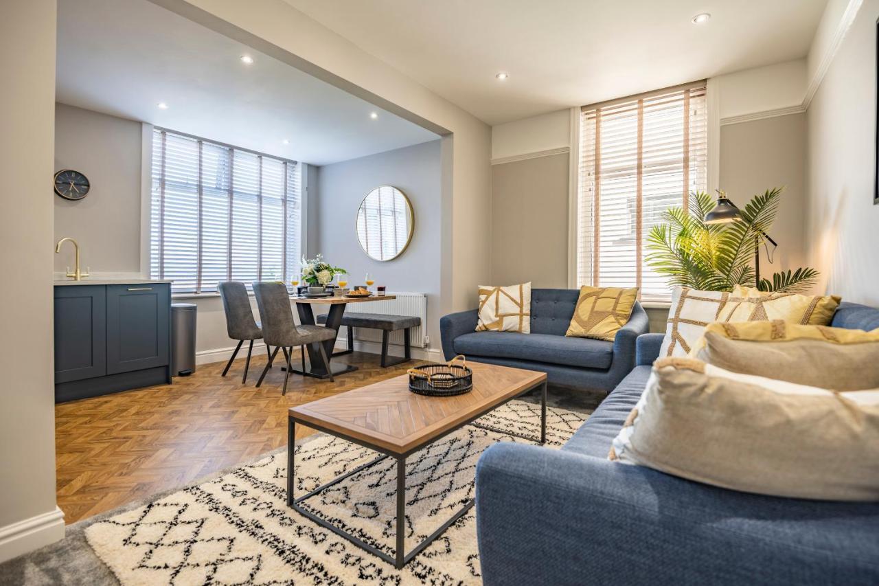 Luxury 2 Bed Apartment, Sea View, Near The Beach. Rhôs-on-Sea Eksteriør billede